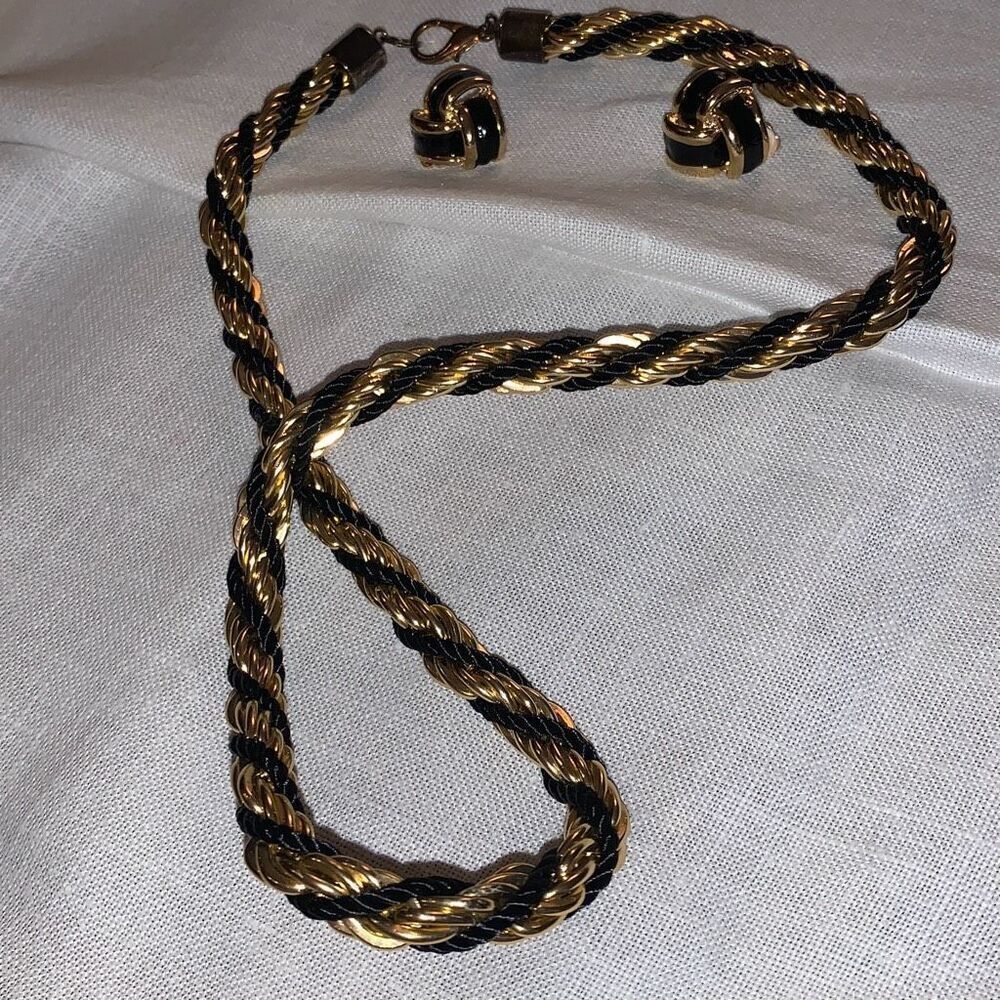 Vintage 80’s Gold and Black Rope Chain‎ Necklace Ser with Matching Clip Earrings - Picture 5 of 11